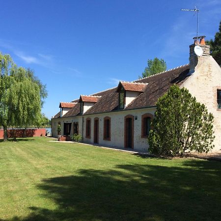 Chambre D'Hotes Le Grand Fourneau Lassay-sur-Croisne Экстерьер фото
